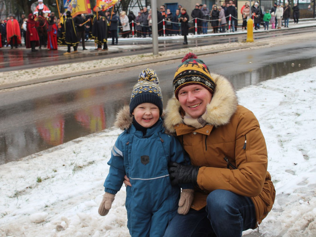 Mława świętowała Trzech Króli. Barwny orszak przeszedł ulicami miasta