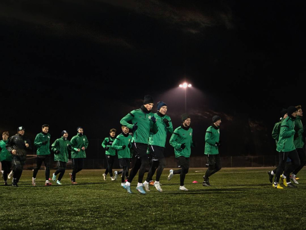 Kontuzjowani już trenują. Pożegnianie Ezany