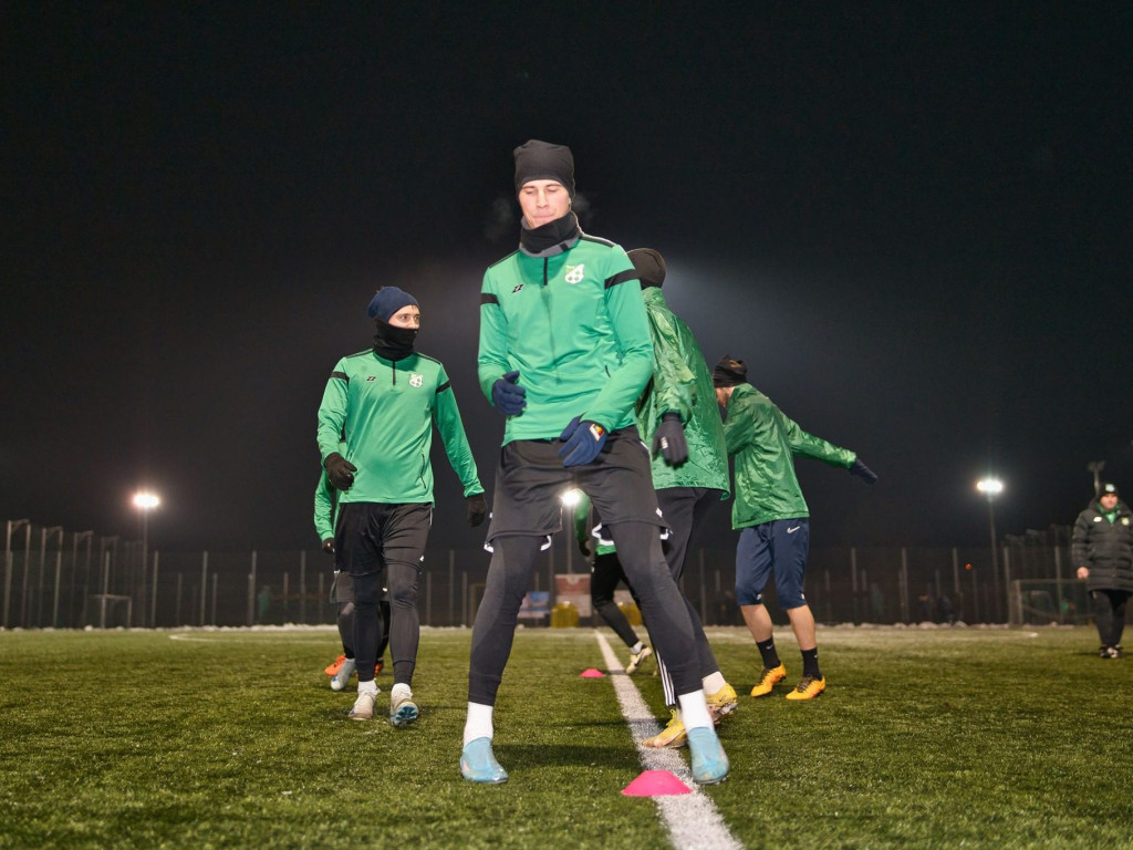 Kontuzjowani już trenują. Pożegnianie Ezany