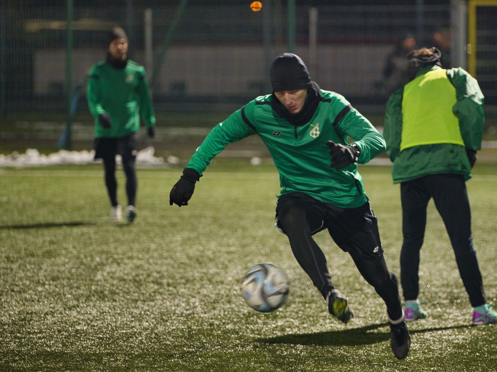 Kontuzjowani już trenują. Pożegnianie Ezany