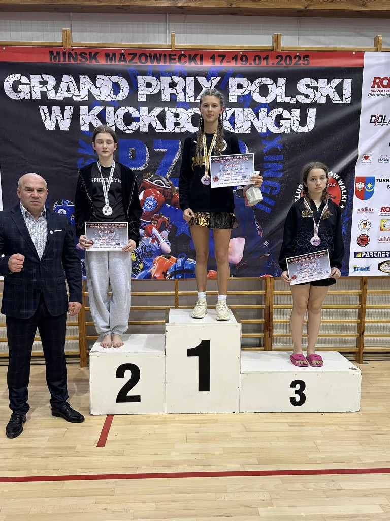 Trzy medale kickbokserów. Debiut nowego klubu