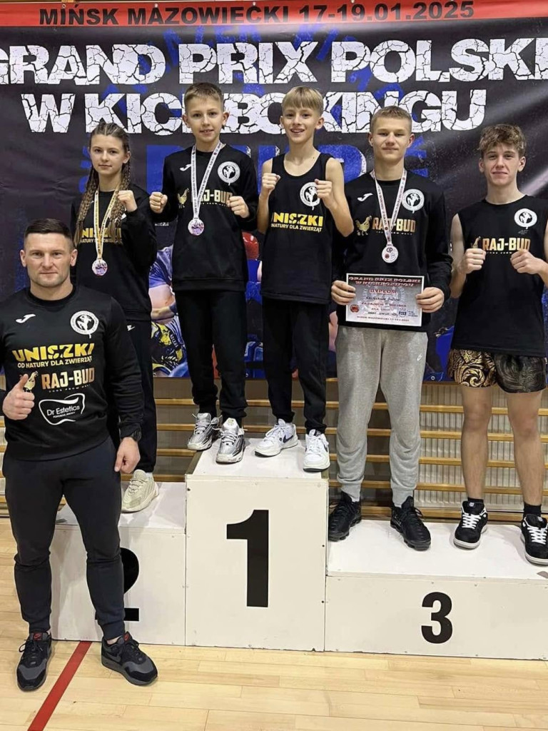 Trzy medale kickbokserów. Debiut nowego klubu