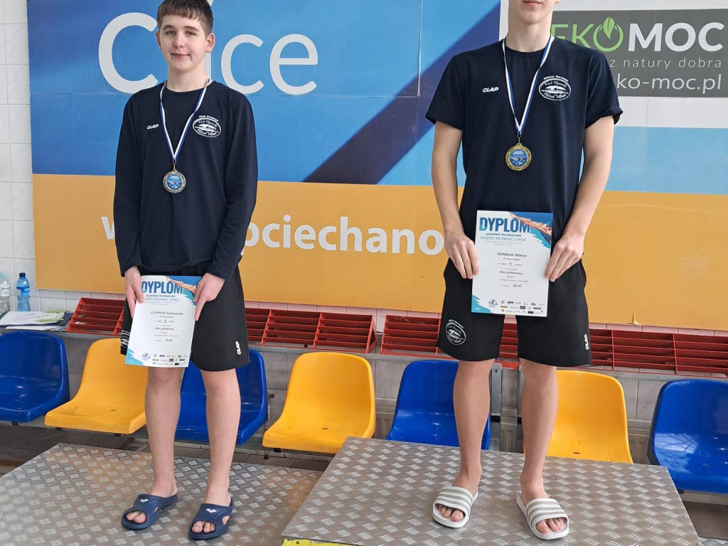 Medalowe łowy pływaków w Ciechanowie. Pięć krążków Daniiła