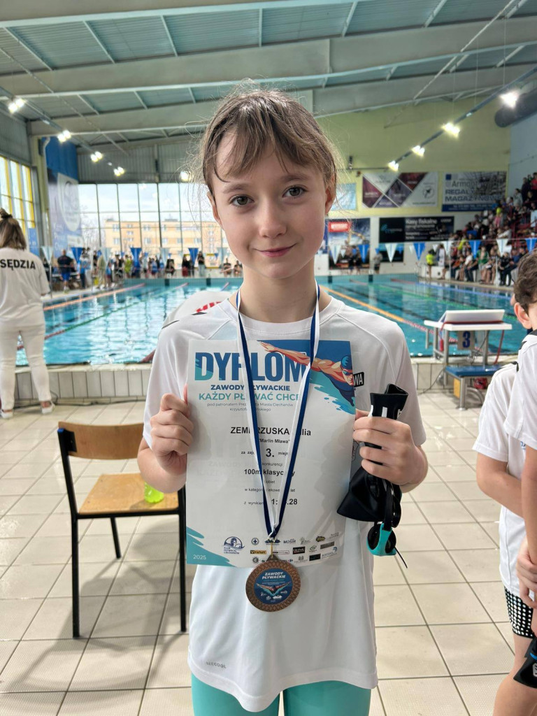 Medalowe łowy pływaków w Ciechanowie. Pięć krążków Daniiła