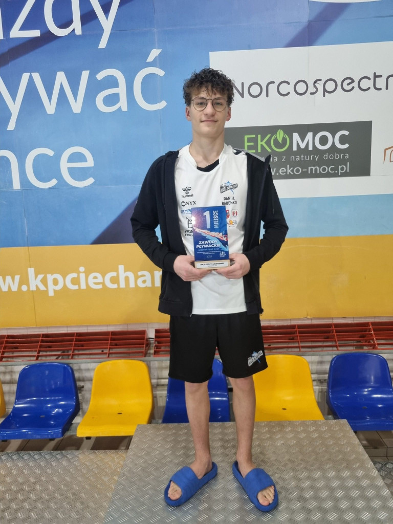 Medalowe łowy pływaków w Ciechanowie. Pięć krążków Daniiła