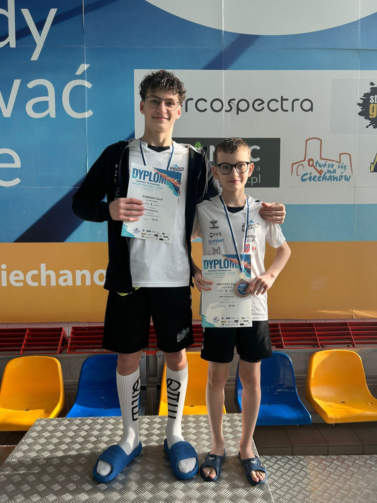 Medalowe łowy pływaków w Ciechanowie. Pięć krążków Daniiła