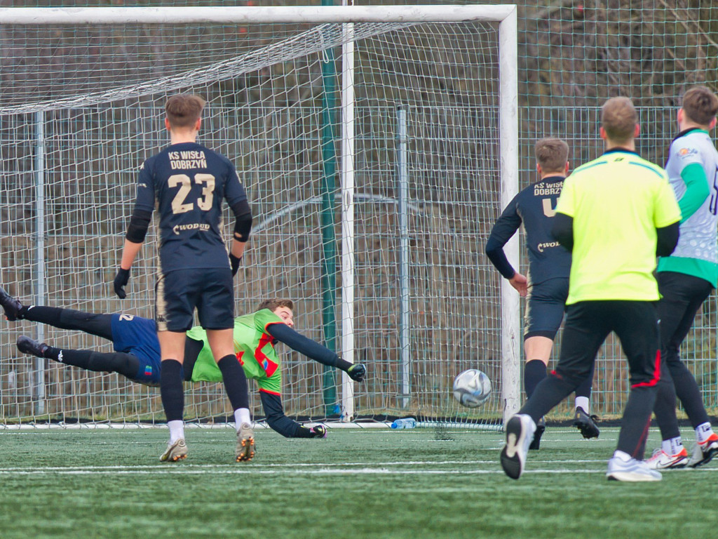 Dwucyfrowa liczba z Przasnyszem, porażka z Wisłą. Pracowity tydzień Mławianki