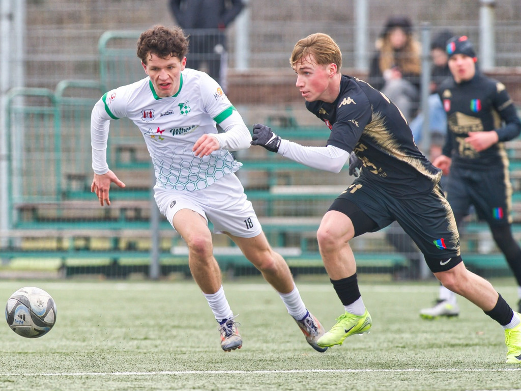 Dwucyfrowa liczba z Przasnyszem, porażka z Wisłą. Pracowity tydzień Mławianki