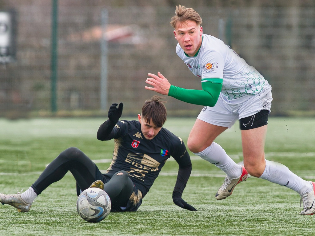 Dwucyfrowa liczba z Przasnyszem, porażka z Wisłą. Pracowity tydzień Mławianki