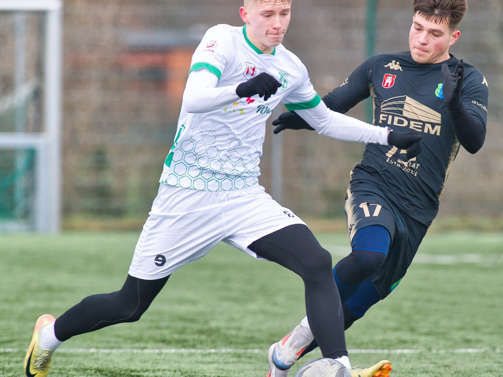 Dwucyfrowa liczba z Przasnyszem, porażka z Wisłą. Pracowity tydzień Mławianki