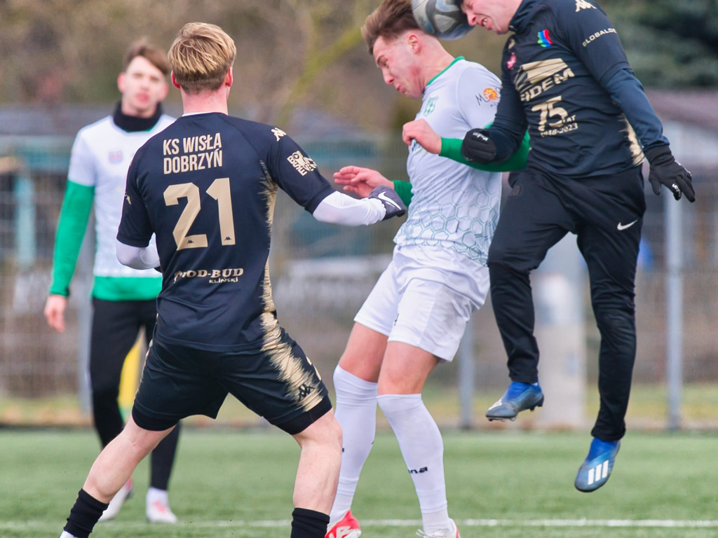 Dwucyfrowa liczba z Przasnyszem, porażka z Wisłą. Pracowity tydzień Mławianki