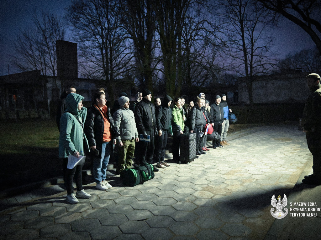 Ferie inaczej: Młodzi stawiają na służbę