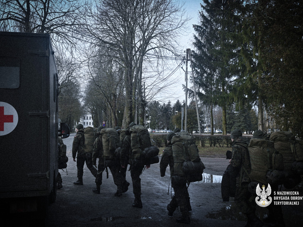 Ferie inaczej: Młodzi stawiają na służbę