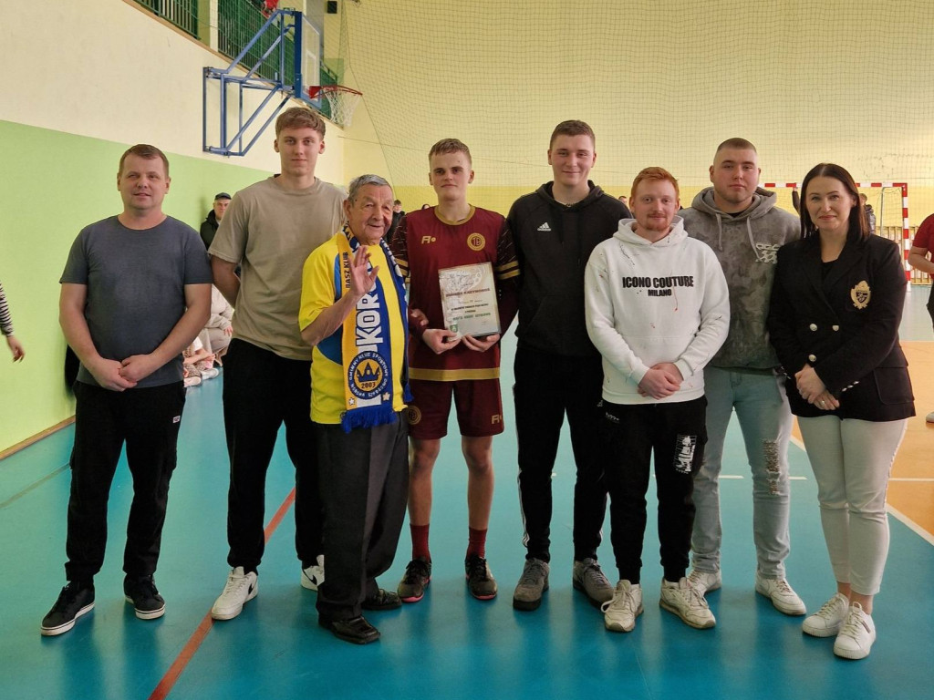 Szydłówek z pucharem. Trzy indywidualne wyróżnienia