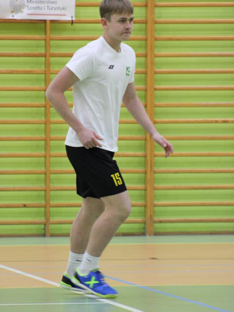 Somsiady coraz bliżej. Koneserzy na sześć