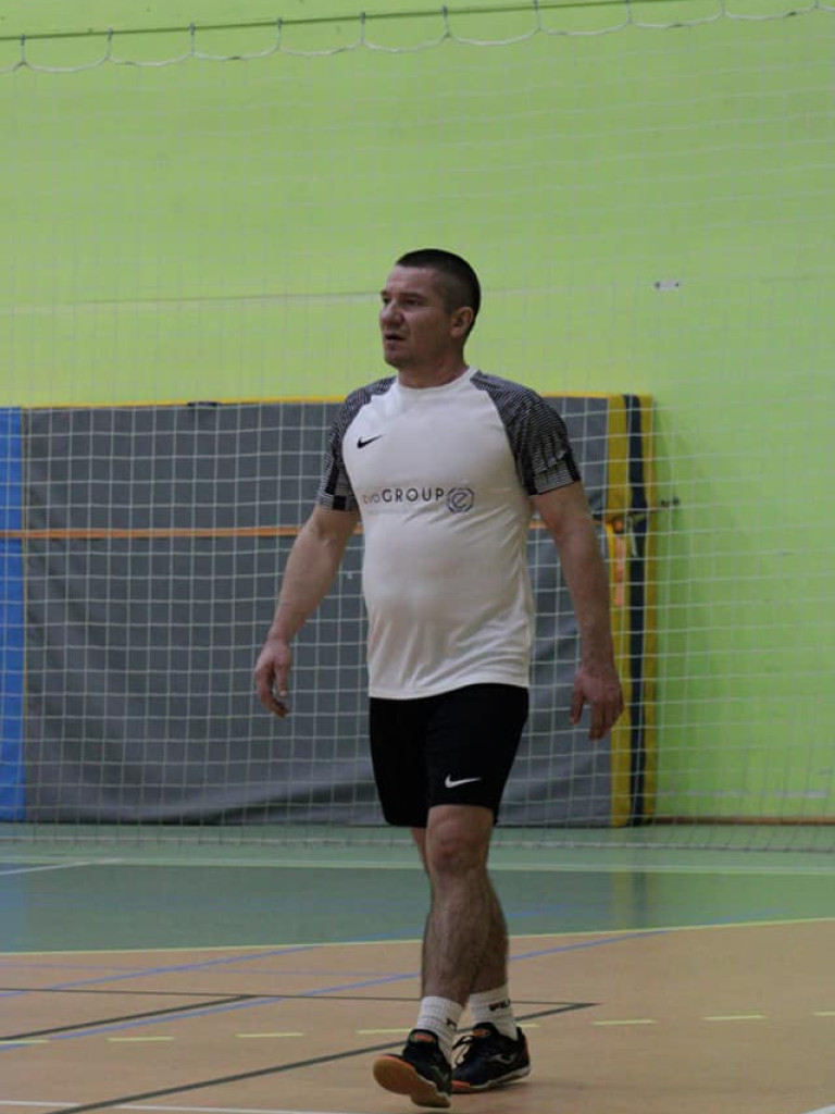 Somsiady coraz bliżej. Koneserzy na sześć