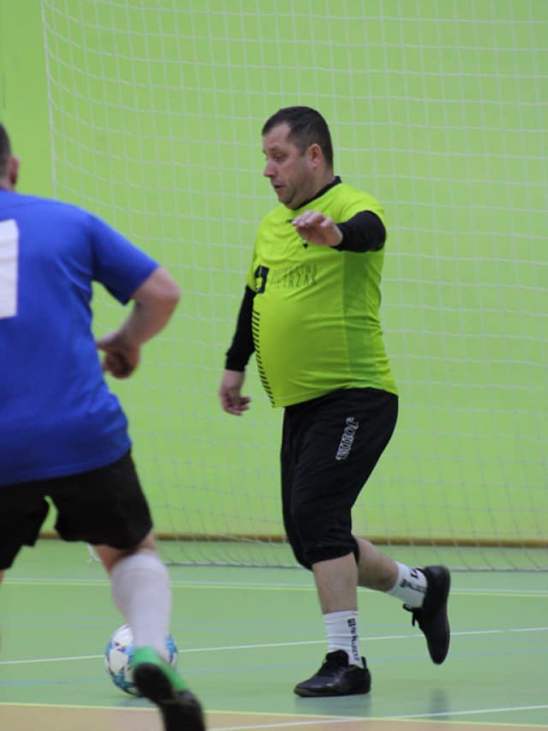 Somsiady coraz bliżej. Koneserzy na sześć