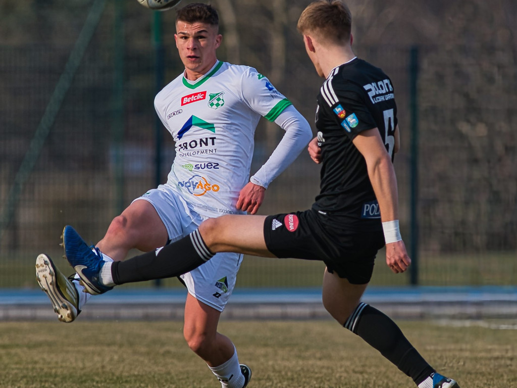 Prowadzenie nic nie dało. Wygrana z Polonią uciekła