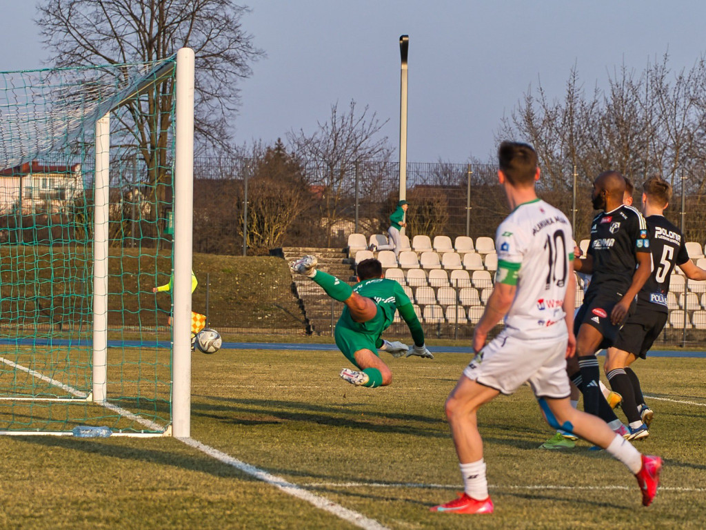 Prowadzenie nic nie dało. Wygrana z Polonią uciekła