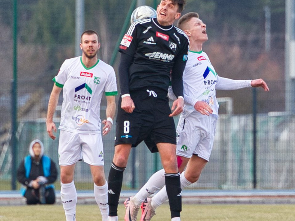 Prowadzenie nic nie dało. Wygrana z Polonią uciekła