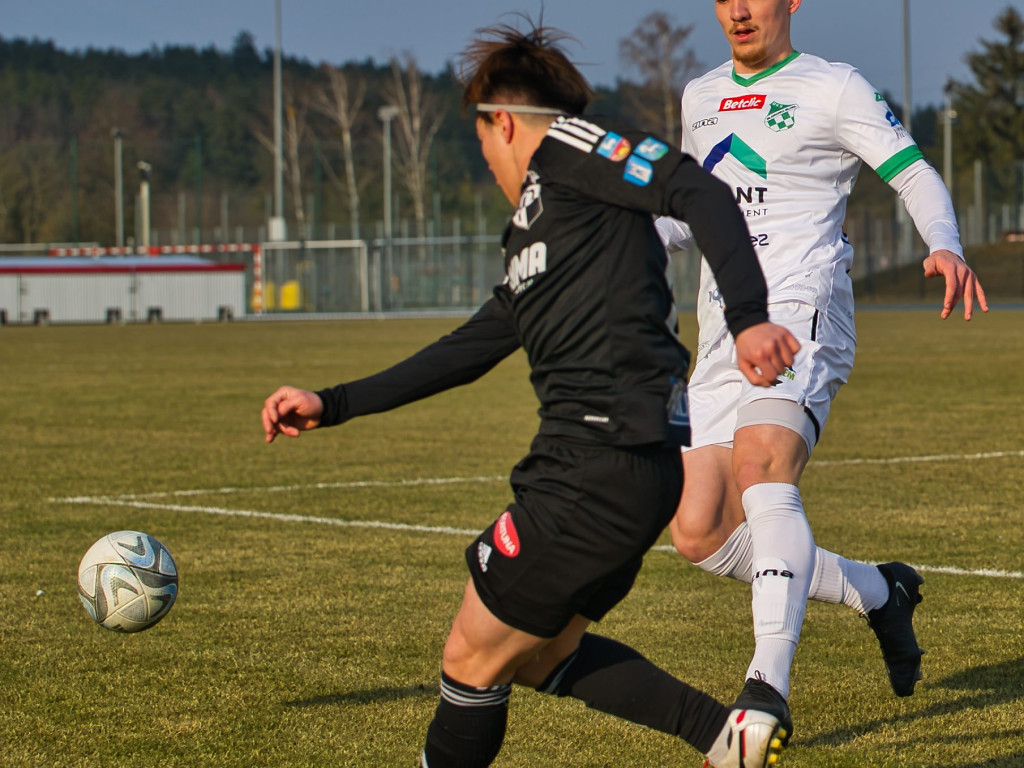 Prowadzenie nic nie dało. Wygrana z Polonią uciekła