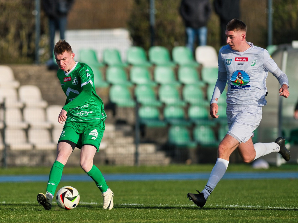 Popis z rzutów rożnych. Asysty Mateusza i Damiana