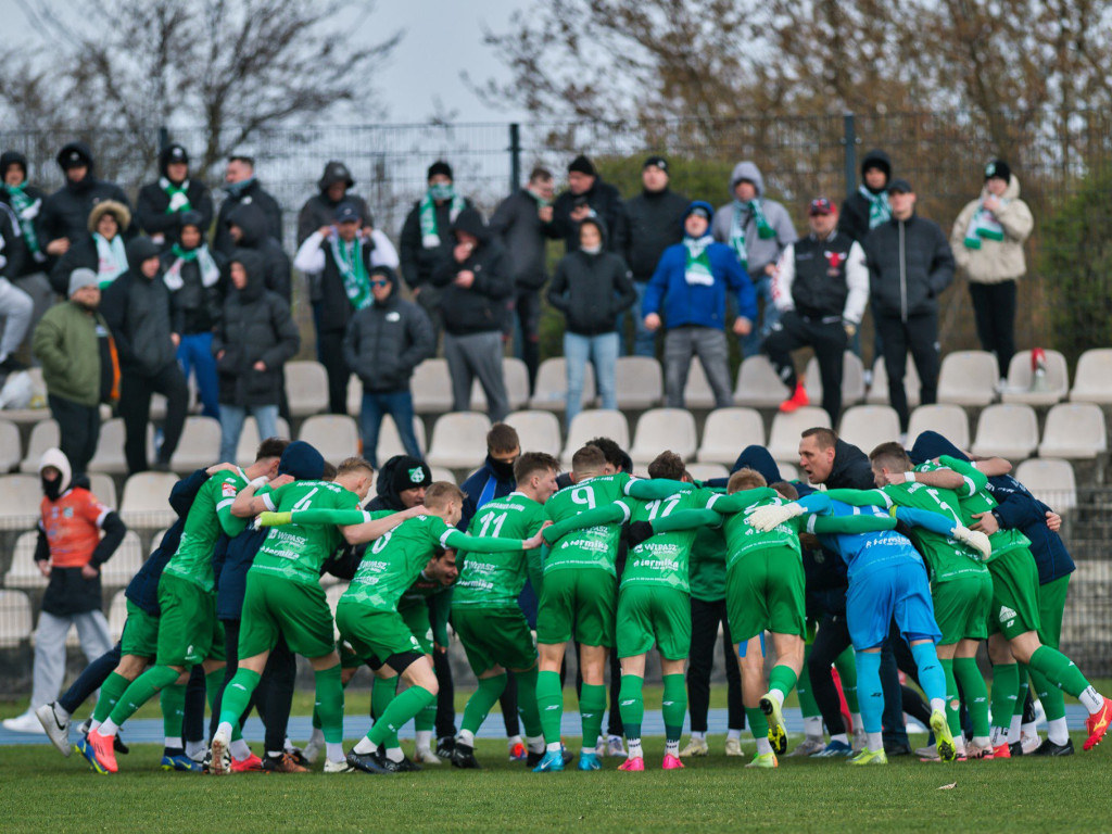 Popis z rzutów rożnych. Asysty Mateusza i Damiana