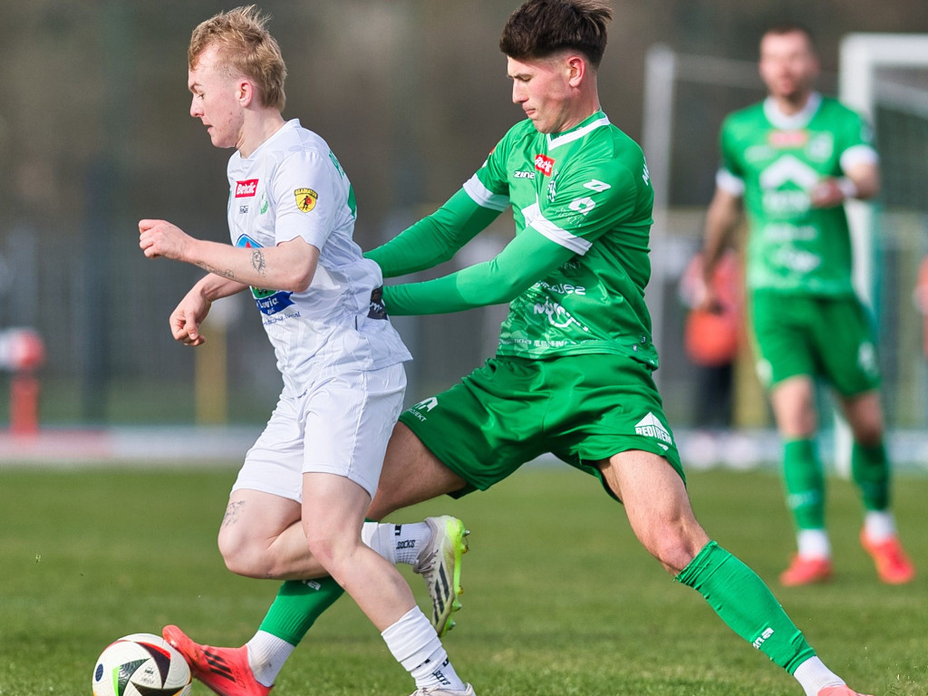 Popis z rzutów rożnych. Asysty Mateusza i Damiana