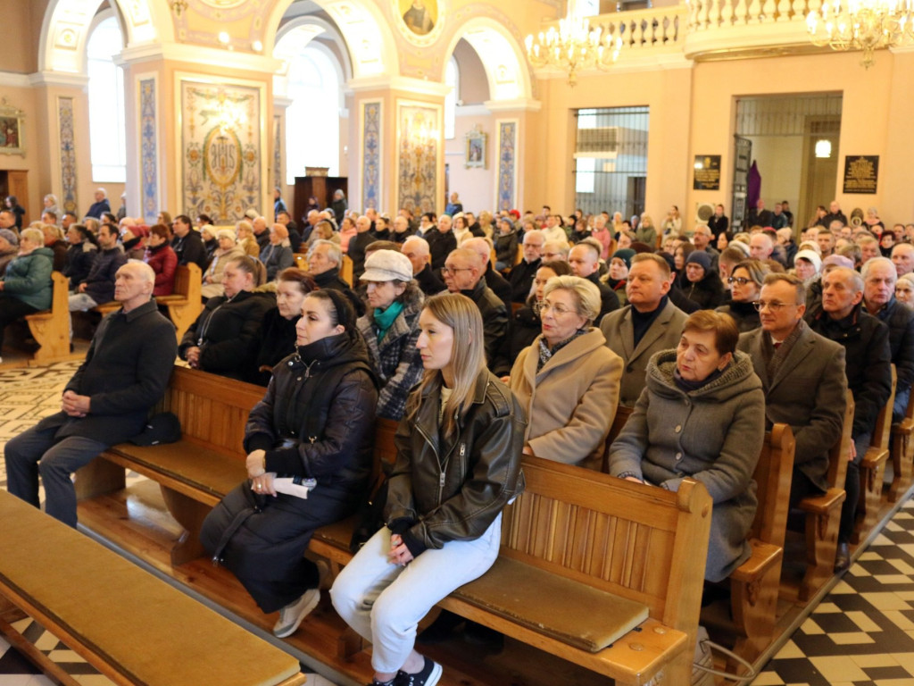 W Mławie w 15. rocznicę katastrofy pod Smoleńskiem