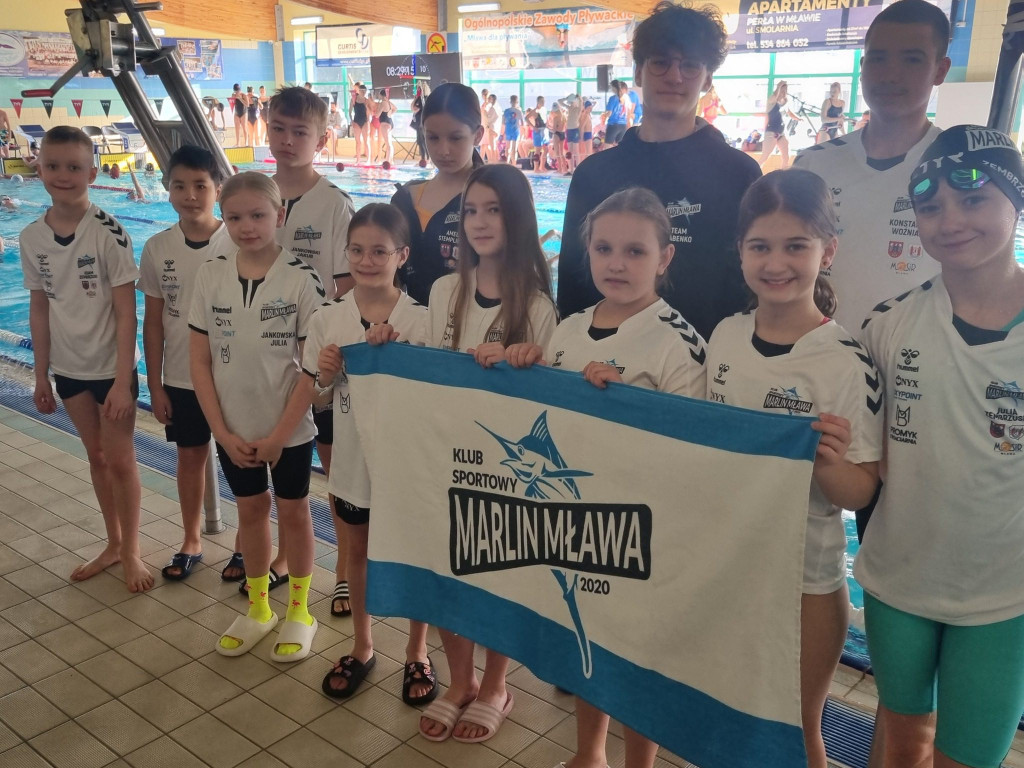 Z Hajnówki do Mławy. Wielkie emocje na basenie