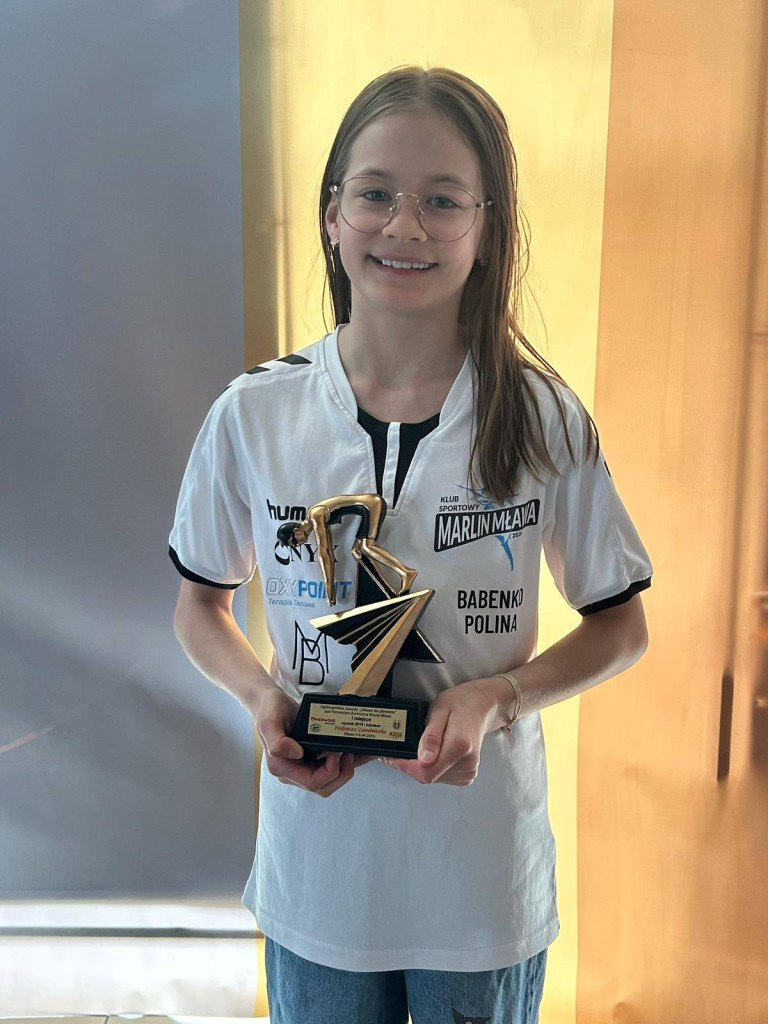 Z Hajnówki do Mławy. Wielkie emocje na basenie