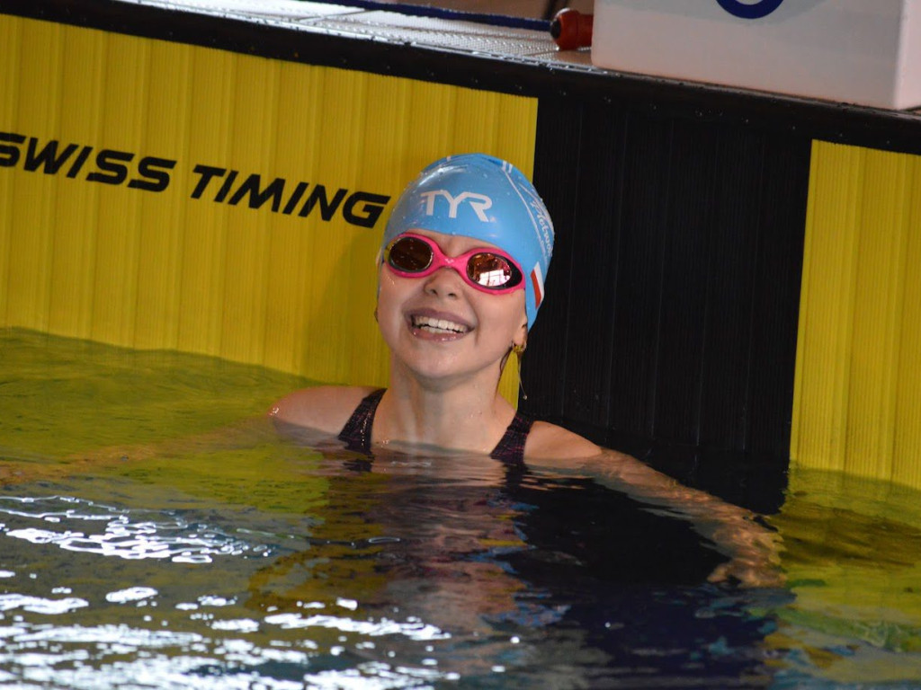 Z Hajnówki do Mławy. Wielkie emocje na basenie