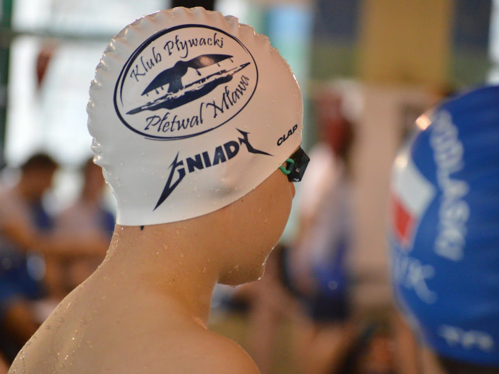 Z Hajnówki do Mławy. Wielkie emocje na basenie