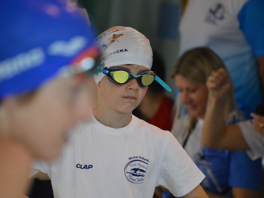 Z Hajnówki do Mławy. Wielkie emocje na basenie