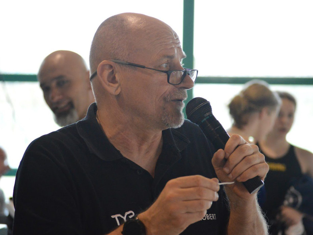 Z Hajnówki do Mławy. Wielkie emocje na basenie