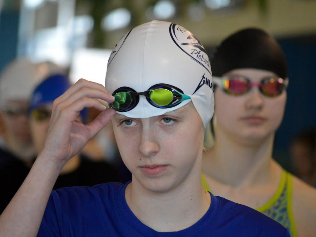 Z Hajnówki do Mławy. Wielkie emocje na basenie