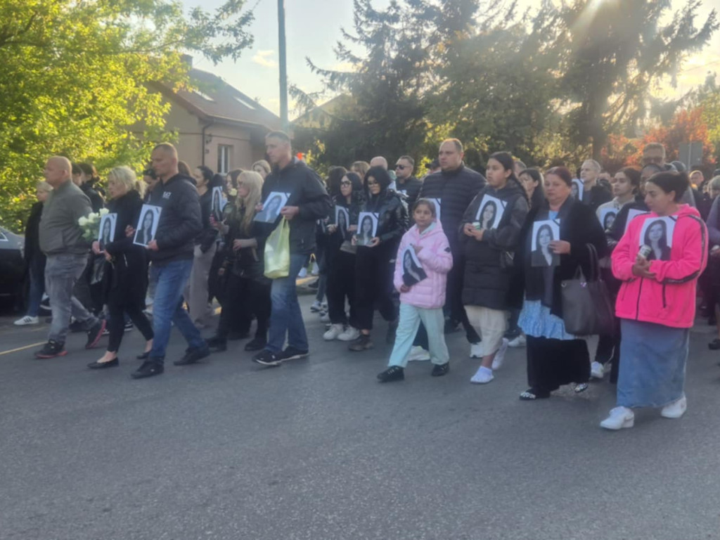 Tłumy na Marszu Pokoju pamięci zamordowanej Mai