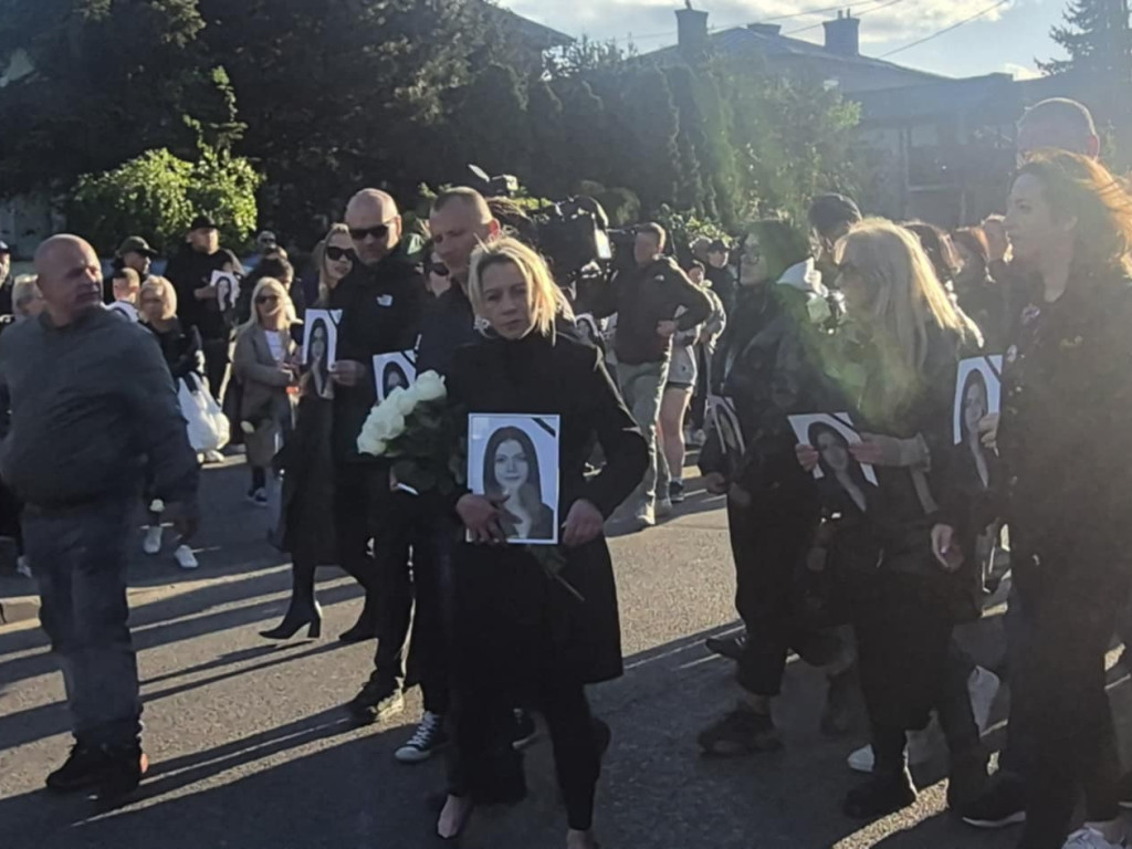 Tłumy na Marszu Pokoju pamięci zamordowanej Mai