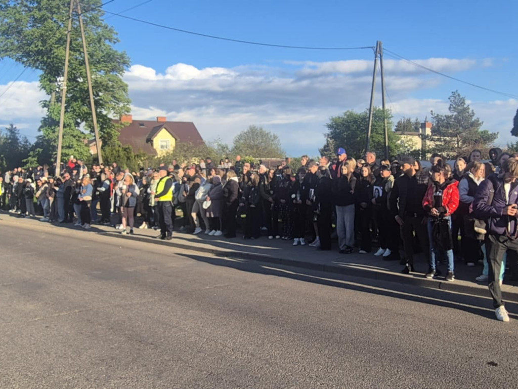 Tłumy na Marszu Pokoju pamięci zamordowanej Mai