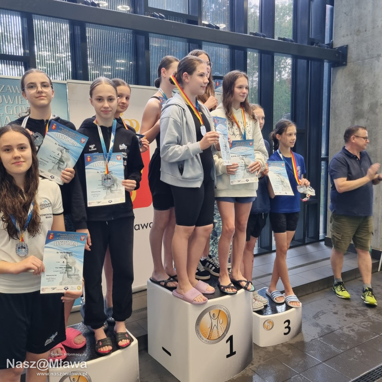 Zawody pływackie - maj 25