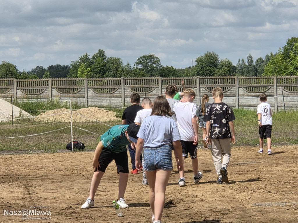 Wielbłąd i Spółka: Wakacyjne przygody w Mini ZOO