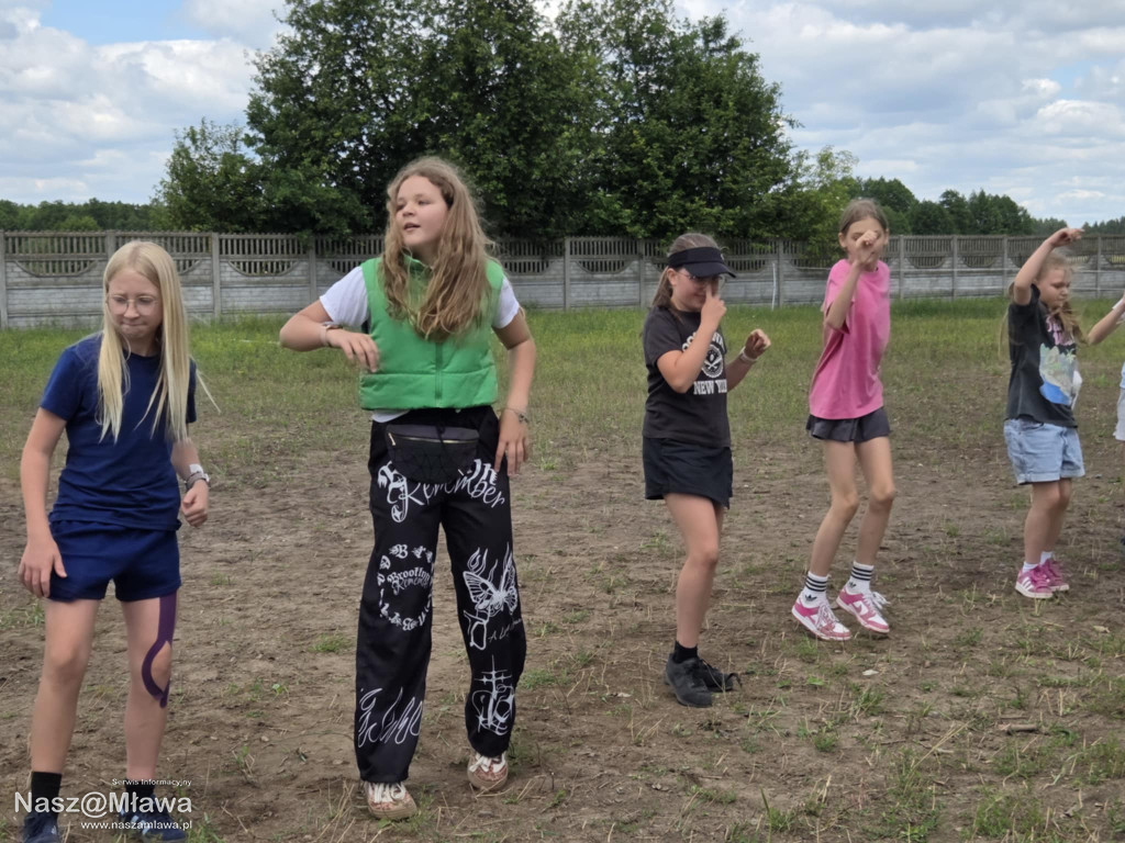 Wielbłąd i Spółka: Wakacyjne przygody w Mini ZOO