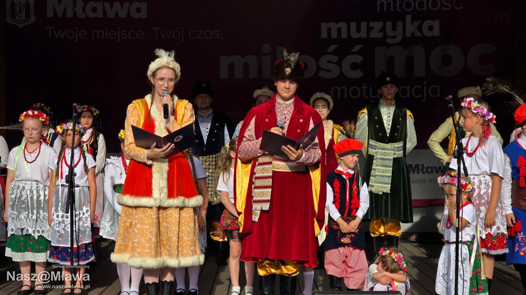 Zawkrzanie zachwycają publiczność na koncercie w Mławie