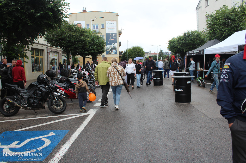 Dni Mławy 2025: Niezapomniane święto miasta pomimo kaprysów pogody!