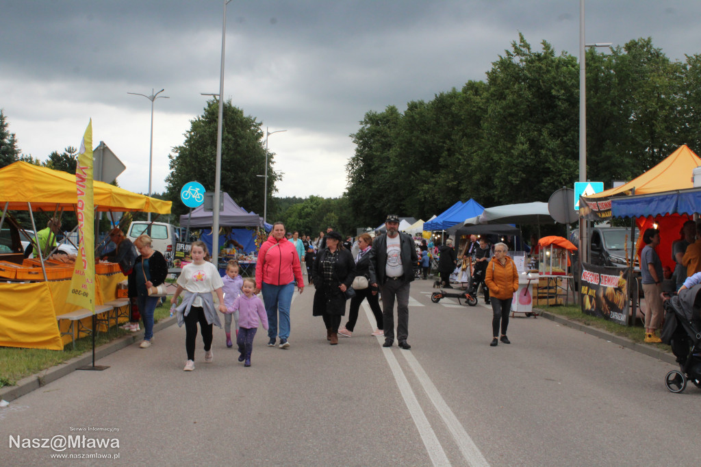 Dni Mławy 2025: Niezapomniane święto miasta pomimo kaprysów pogody!