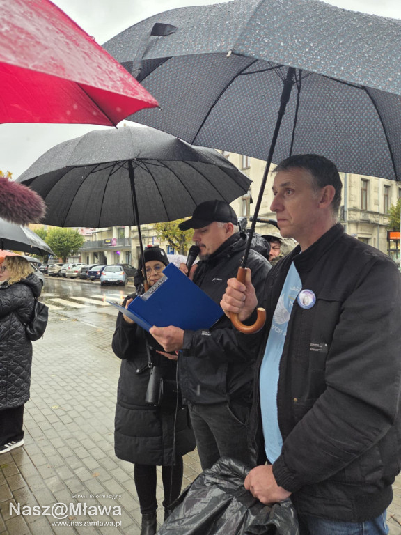 Nawet niebo płakało podczas Marszu Białych Aniołów w Mławie pamięci Mai Kowalskiej