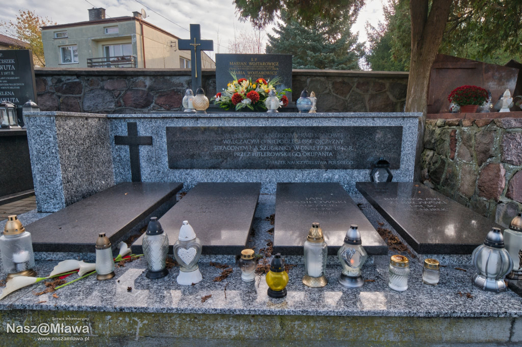 Mławskie nekropolie: zaduma i piękno przemijania w obiektywie Bogdana Jakubowskiego