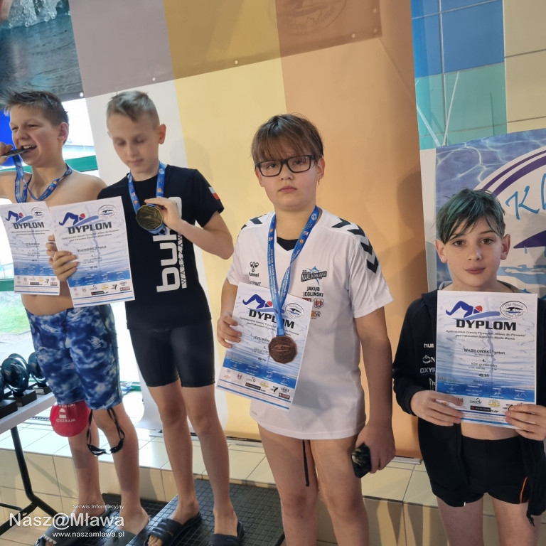 Mława dla pływania