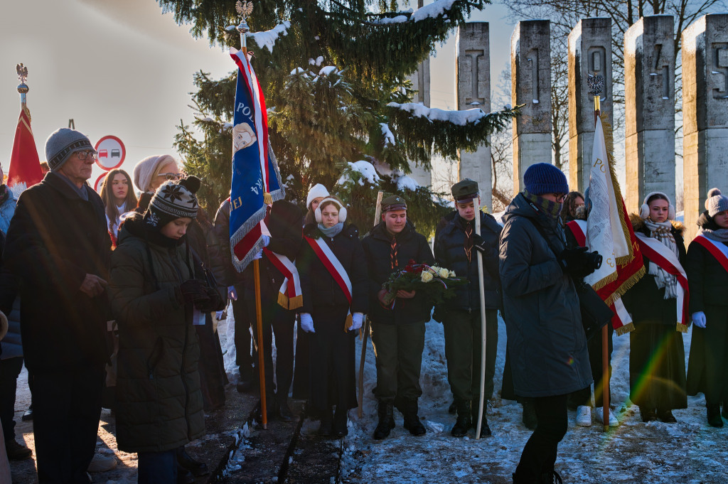 Mławianie upamiętnili ofiary mordu na Kalkówce