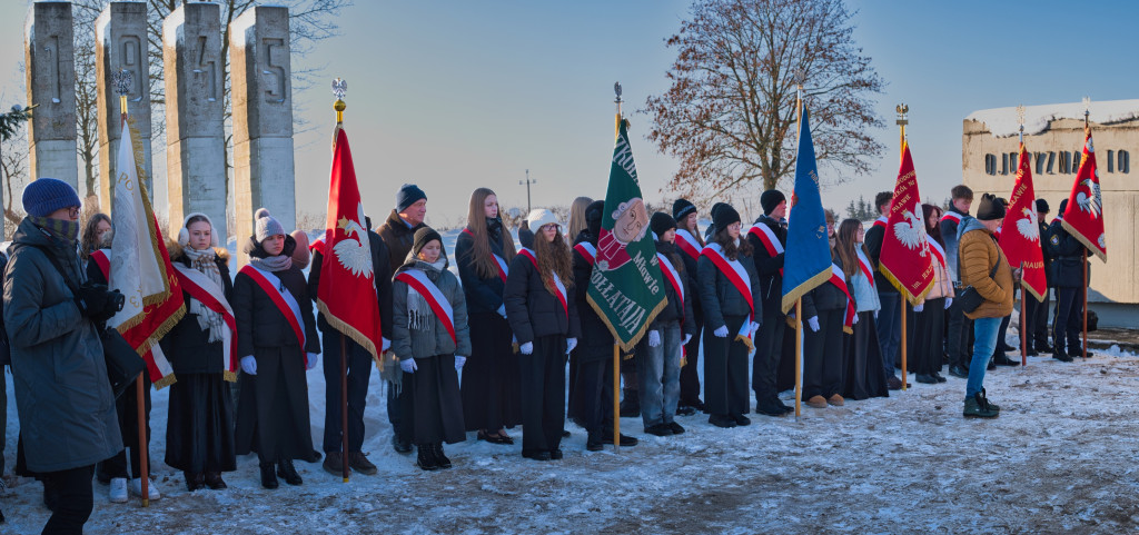 Mławianie upamiętnili ofiary mordu na Kalkówce